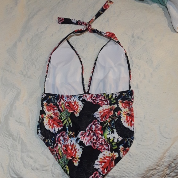One Piece Bathing Suit - Picture 2 of 3